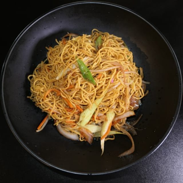 Lo Mein.
